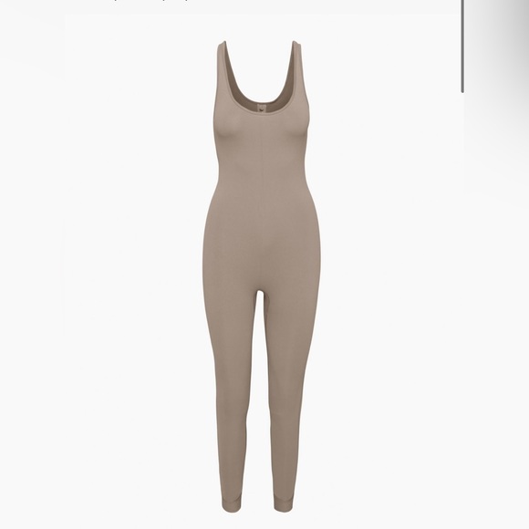 Aritzia Pants & Jumpsuits Aritzia Tna Jumpsuit Poshmark